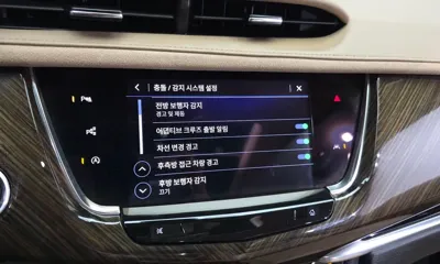Cadillac XT6