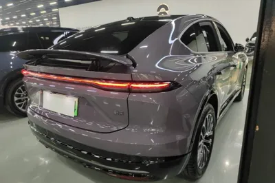 Nio EC6