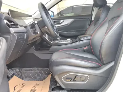 BAIC X7