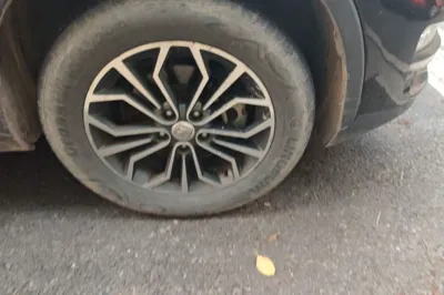 Zotye SR7