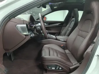 Porsche Panamera Hybrid