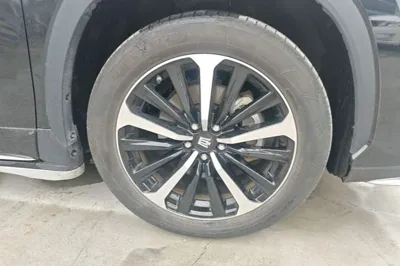 Toyota Crown Kluger