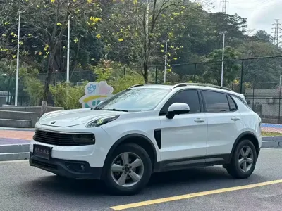 Lynk & Co 01