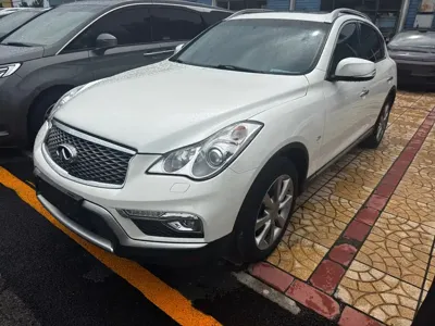 Infiniti QX50