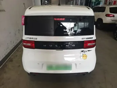 Wuling MINIEV