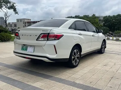 Venucia D60 EV
