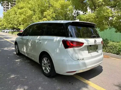 Buick GL6
