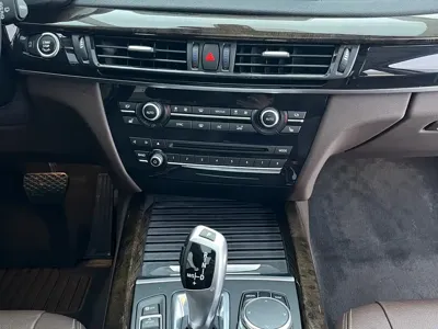 BMW X5 (Import)