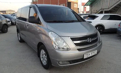 Hyundai Starex