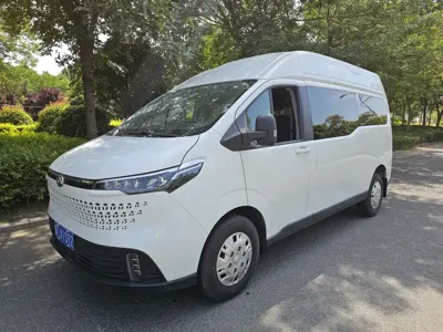 大通 V70