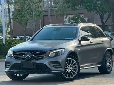 Mercedes-Benz GLC AMG