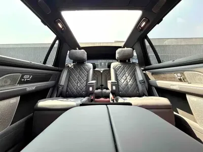 Nio ES8