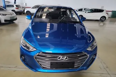 Hyundai Elantra (6th Generation