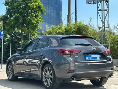 Mazda 3 Axela
