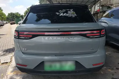 Leapmotor C11