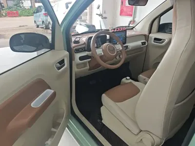 Wuling MINIEV