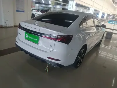 Roewe i5