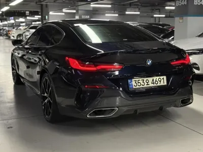 BMW 8-Series
