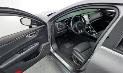 Renault-KoreaSamsung SM6