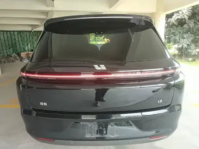 Li Auto Li L8