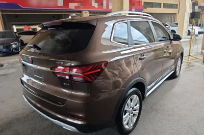 Roewe RX5
