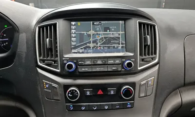 Hyundai Starex