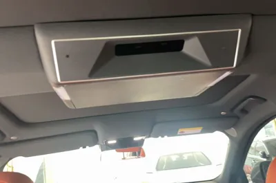 Li Auto L8
