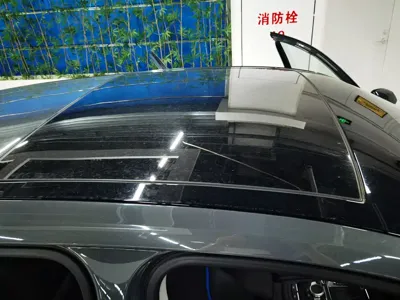 Audi Q2L e-tron
