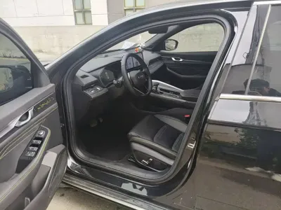Geely Xingrui
