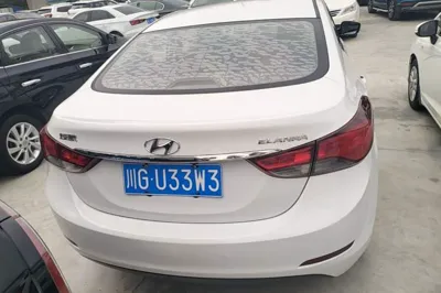 Hyundai Elantra (5th Generation