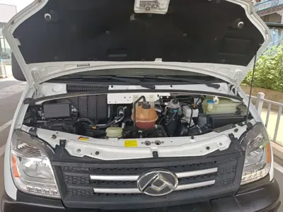 大通 V80