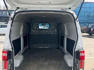 Jinbei Hiace X30L