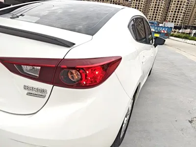 Mazda 3 Axela