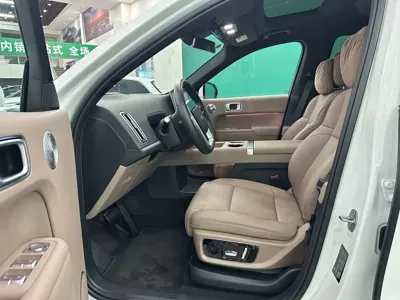 Li Auto Li L8