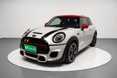 MINI JCW