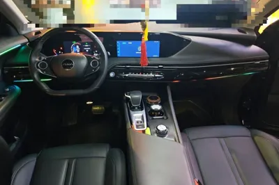 Dongfeng Aeolus Huge