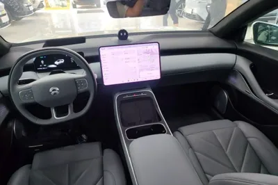 Nio ET5