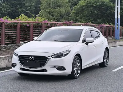 Mazda 3 Axela