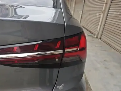 Roewe i5