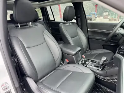 Jeep Grand Commander