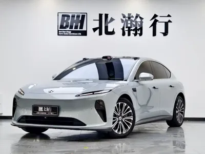 Nio ET5