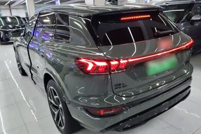 Audi Q6L e-tron
