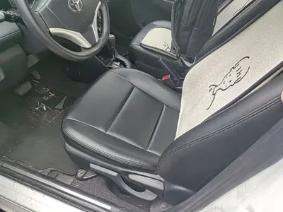 Toyota Yaris L