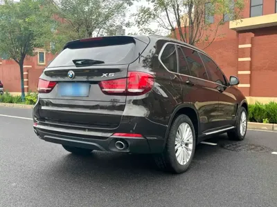 BMW X5 (Import)