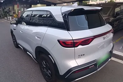 BYD Yuan Up