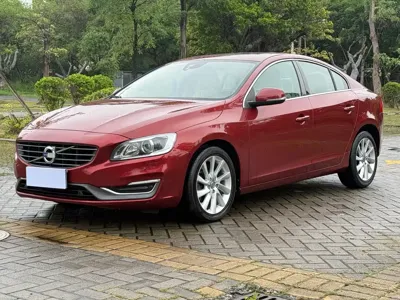 Volvo S60 (Import)