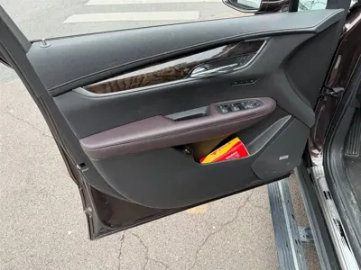 Cadillac XT6