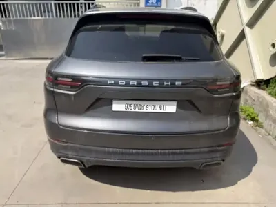 Porsche Cayenne Hybrid