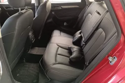 Roewe i6