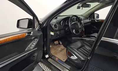 Mercedes-Benz M-Class